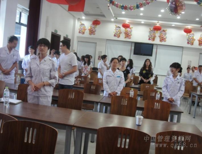 靳斓老师礼仪培训现场_005.jpg