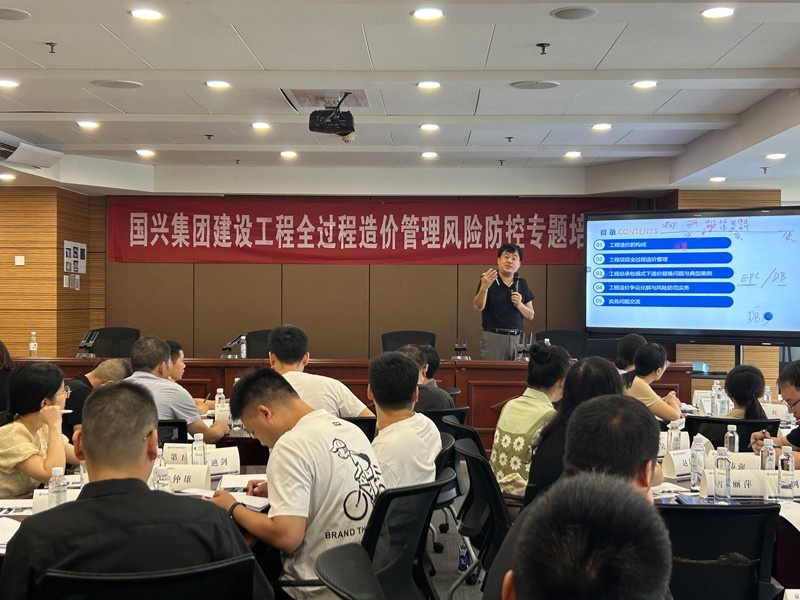 刘迅老师培训现场授课照片_6.jpg